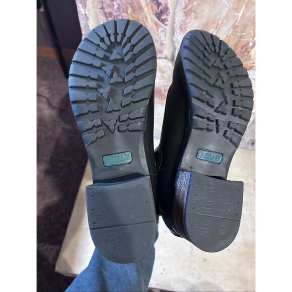 Eastland Women’s Jasmine Chelsea Ankle Black Boots Size 8.5M - Picture 9 of 9